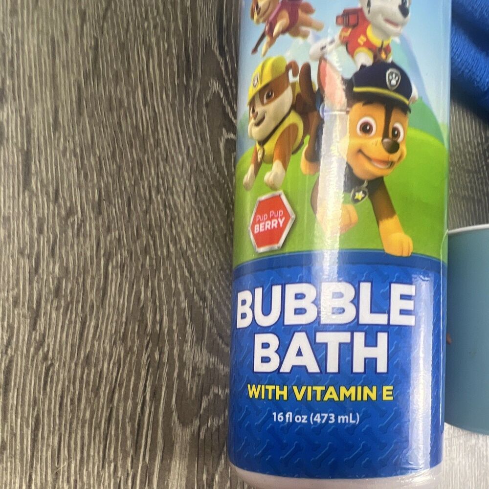 PAW Patrol 2-in-1 Shampoo Set Bubble Bath 16 fl oz, cup w hat and mittens - Picture 2 of 10